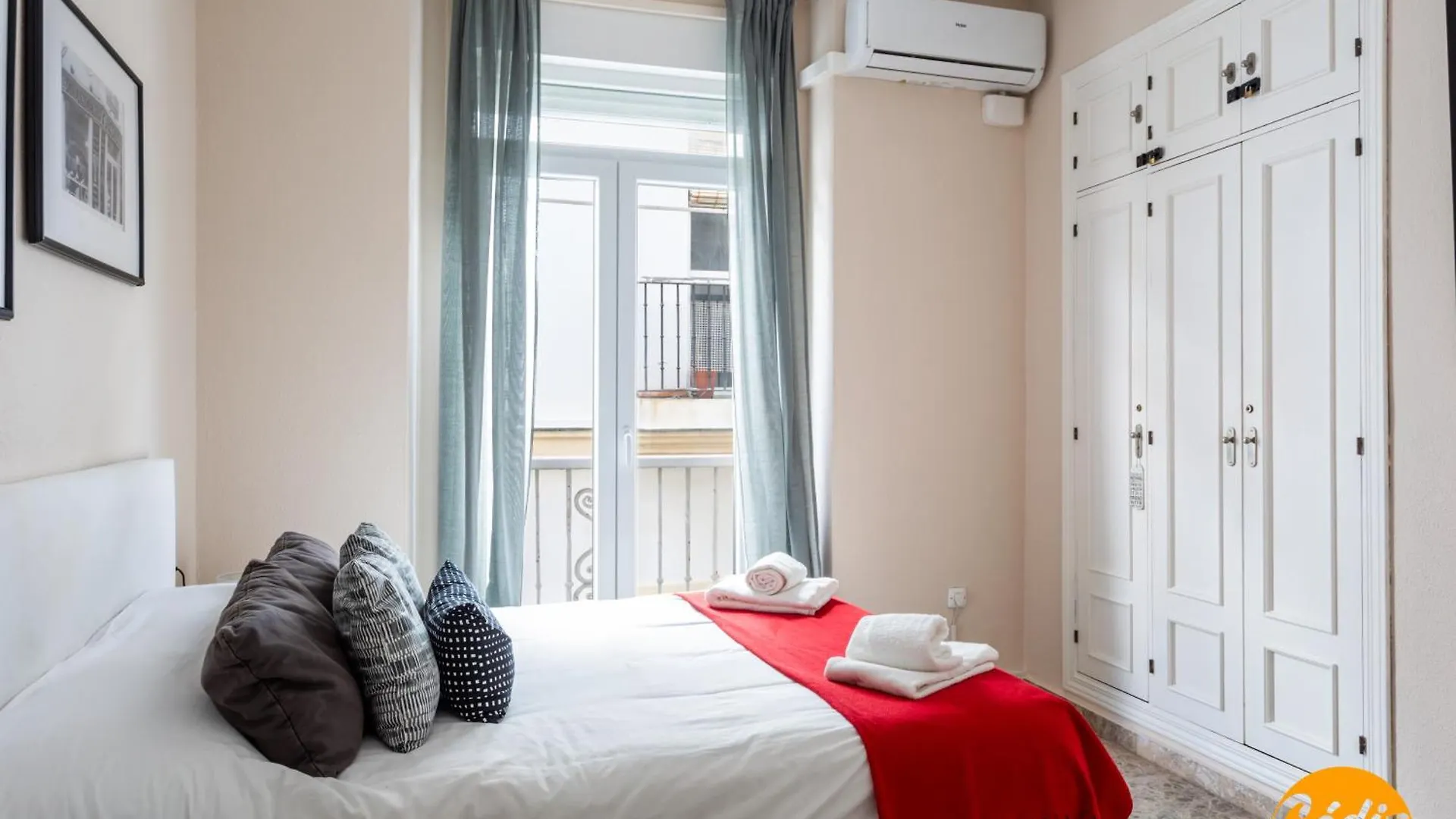 Apartamento Cádiz Cinema - WIFI - PETFRIENDLY - ECOFRIENDLY