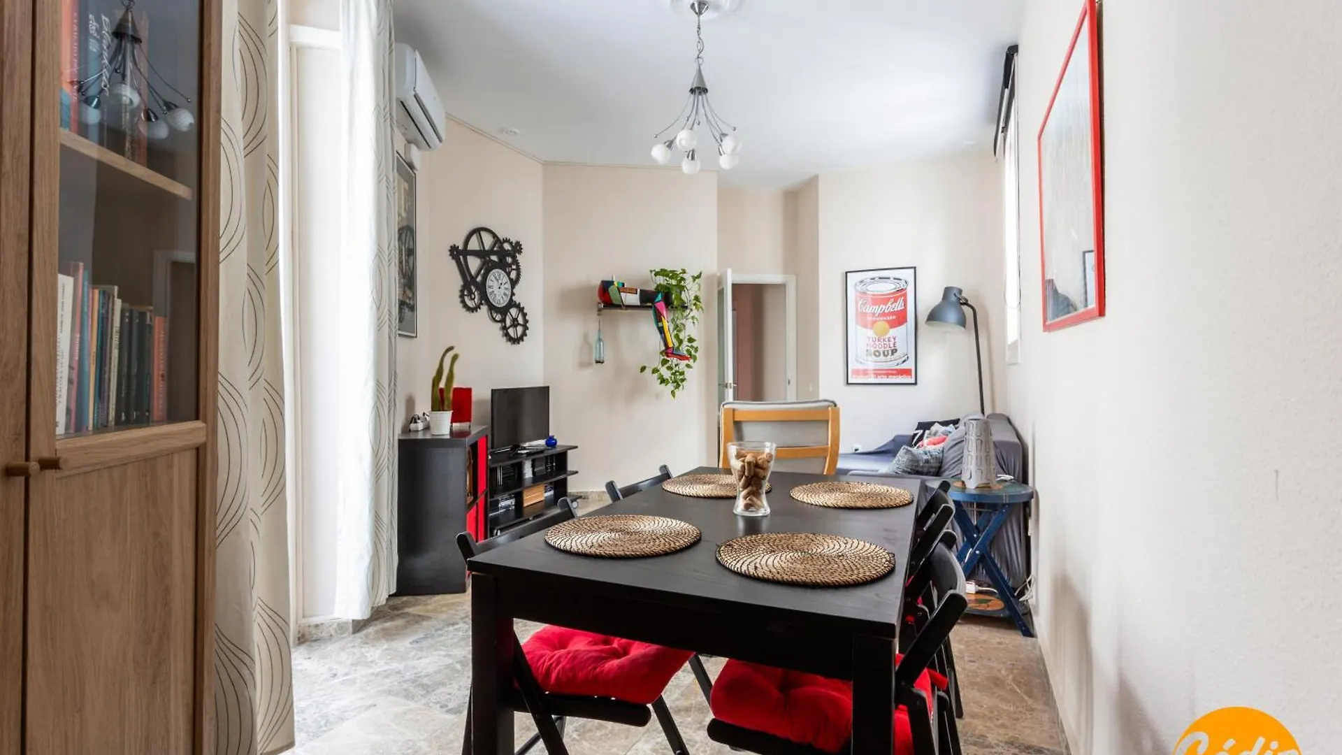 Apartamento Cádiz Cinema - WIFI - PETFRIENDLY - ECOFRIENDLY